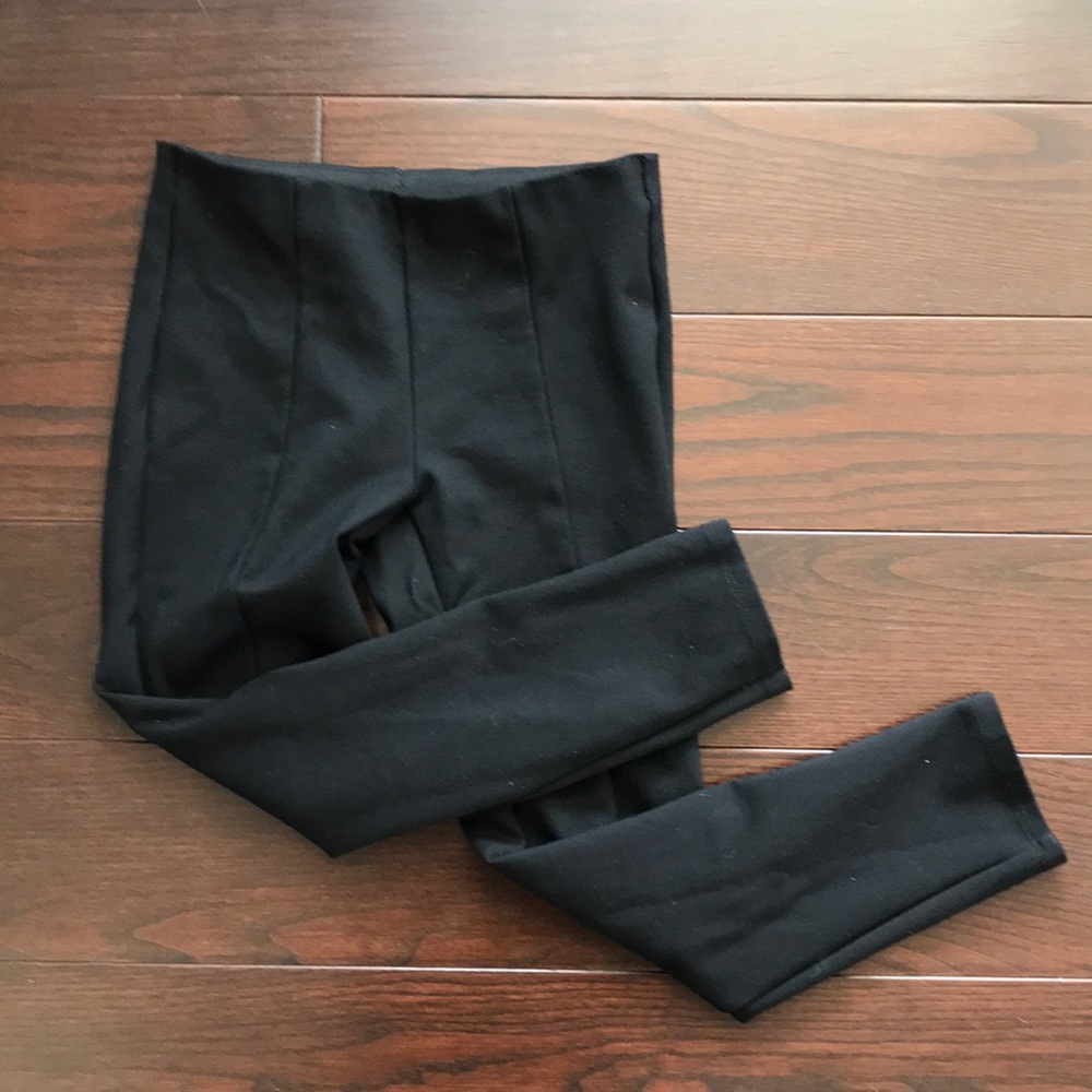Gently used Zara girls black ponte pants, size 10